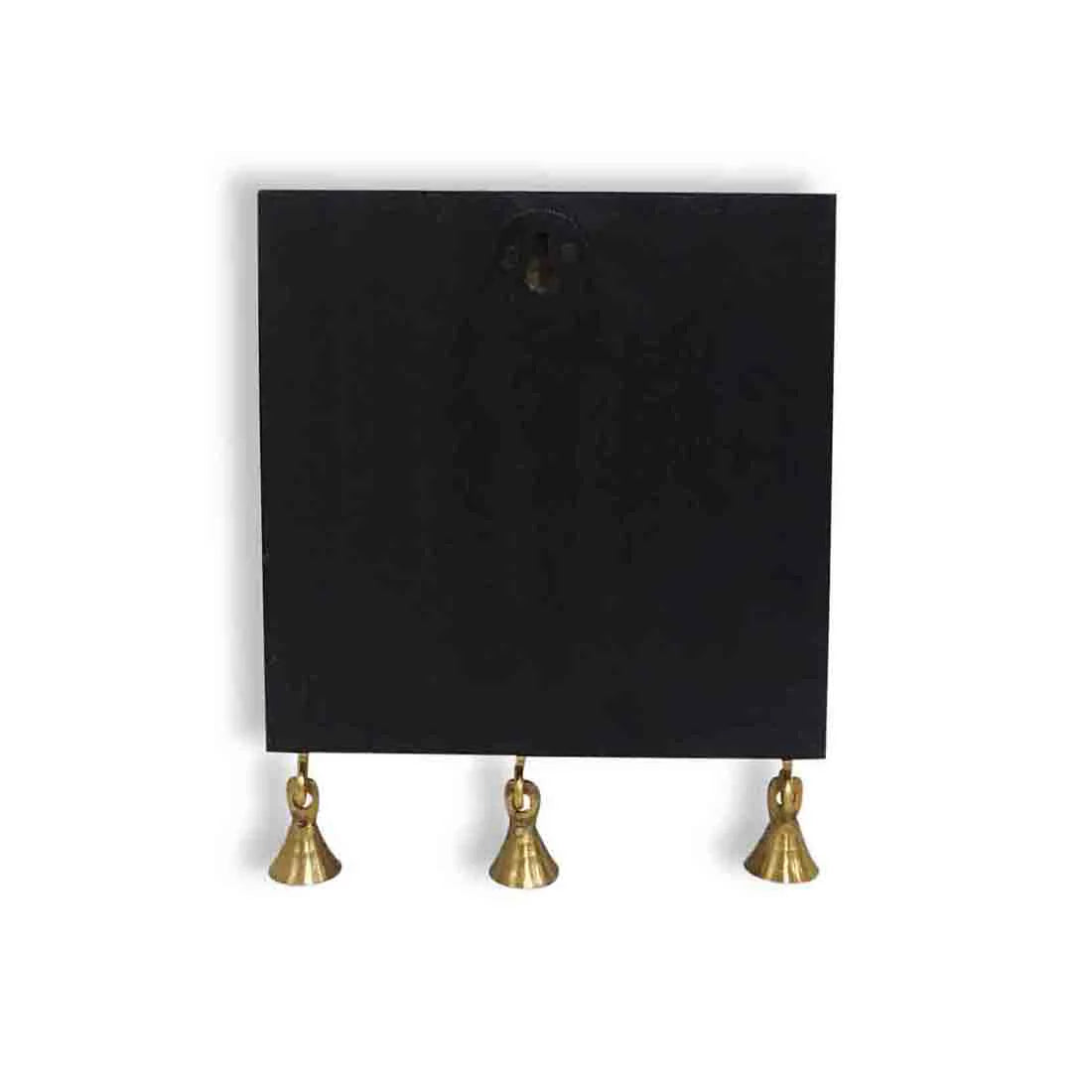 'In-Key-Geneous' Warli Hand-Painted Wooden Key Holder With Dhokra Art